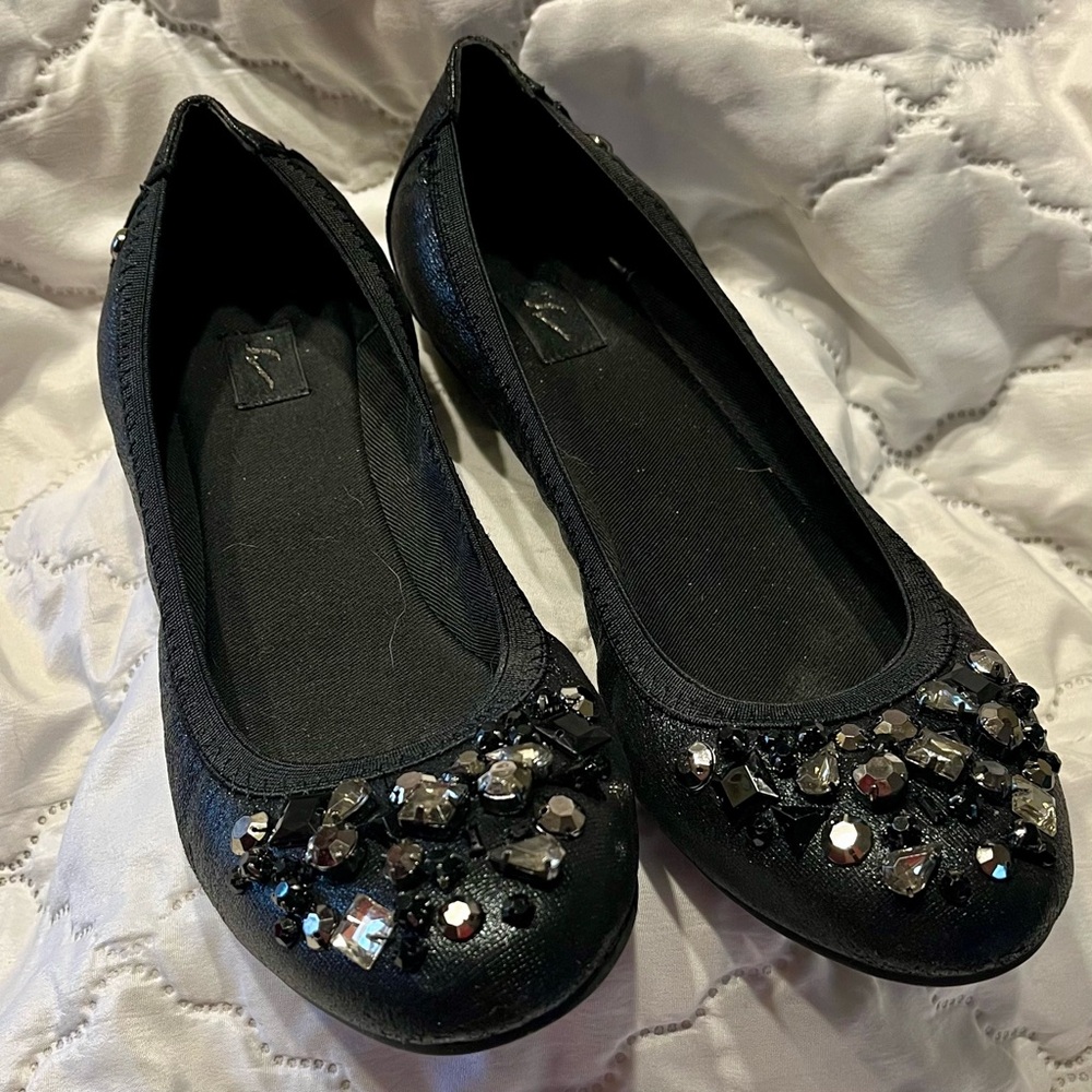 Simply Vera Wang Black Dressy Flats